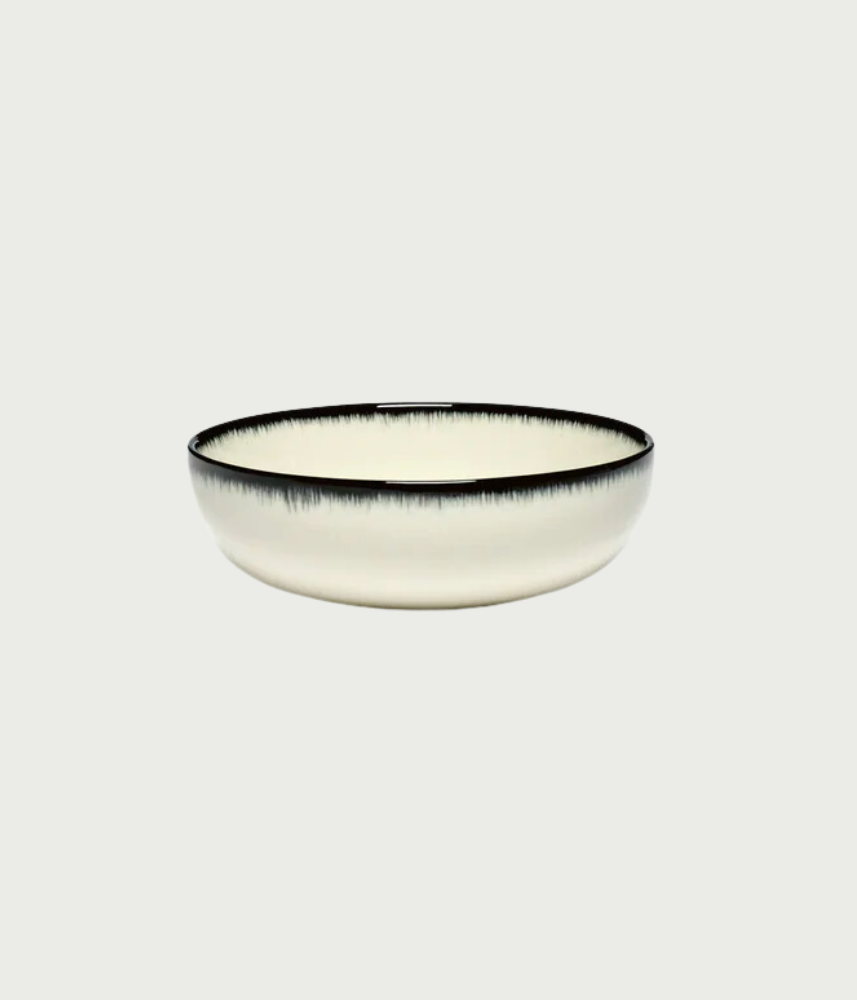 Off White & Black High Plate DÉ by Ann Demeulemeester Set of 2